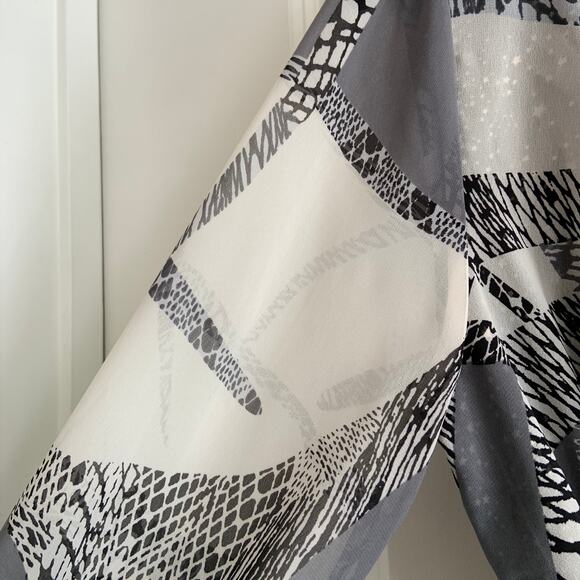 Kirna Zabete X Target Large Mesh Mix Up Hi-Low Button Up Shirt Dress - Picture 6 of 11